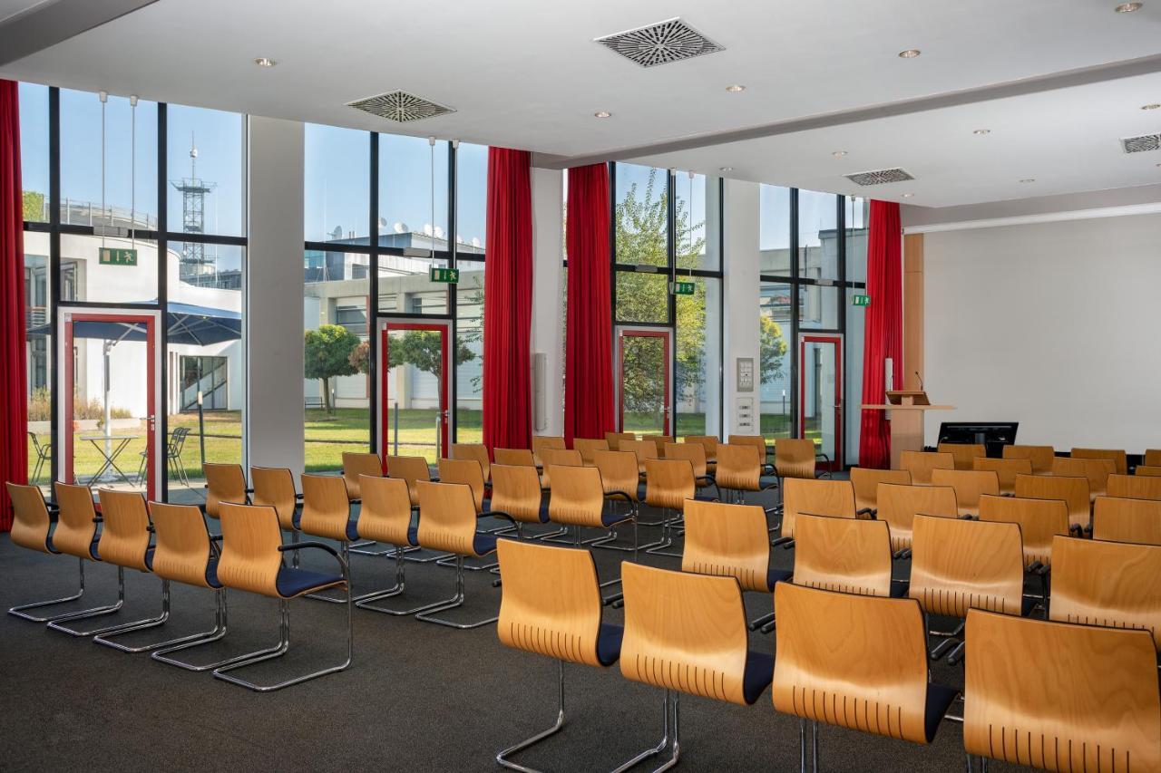 Greet Hotel Darmstadt - An Accor Hotel - Экстерьер фото